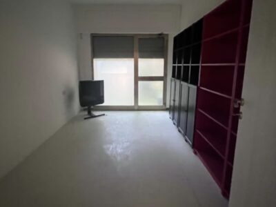 Appartamento ex ufficio, in via Fiorini, Piacenza