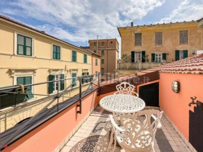 CERIALE VENDESI STUPENDO TRILOCALE CON TERRAZZO