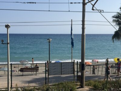 PIETRA LIGURE VENDESI BILOCALE FRONTE MARE