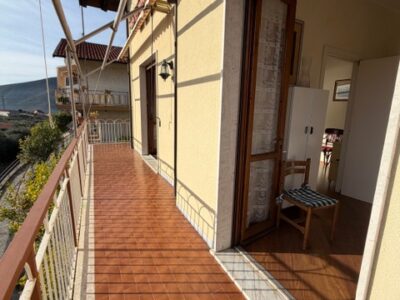 BOISSANO VENDESI AMPIO QUADRILOCALE CON VISTA MARE