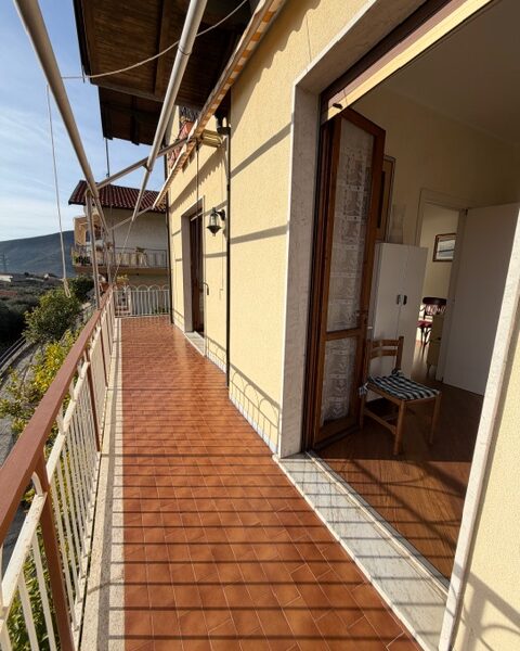 BOISSANO VENDESI AMPIO QUADRILOCALE CON VISTA MARE