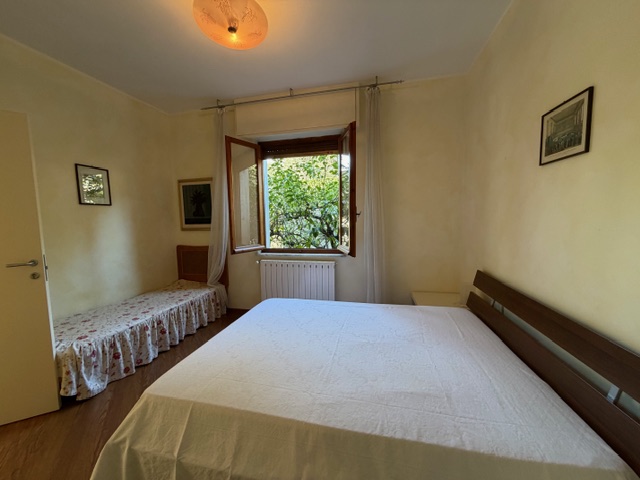 BOISSANO VENDESI AMPIO QUADRILOCALE CON VISTA MARE